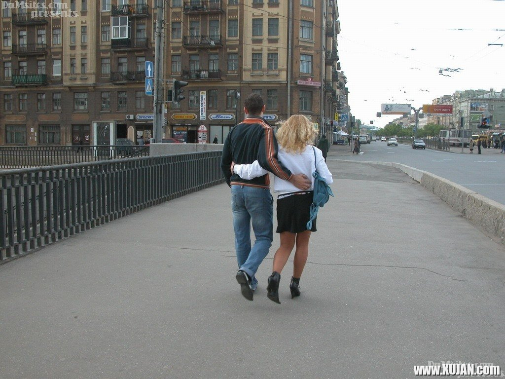 Nave Babe n dzhvaranum e erazhshtutyan koghmits - Photo #2645991