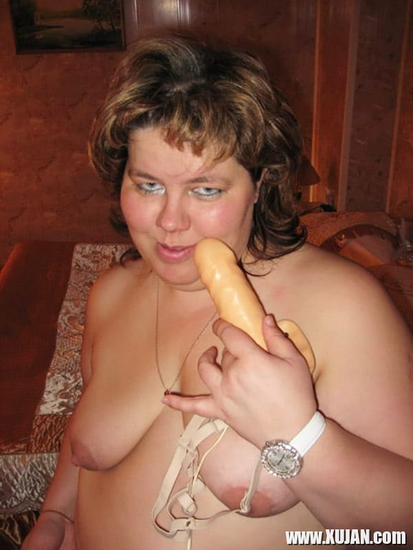 Fat arpi rus mayry harvatsum e straponi ev nra amusnu andami het - Photo #2646520