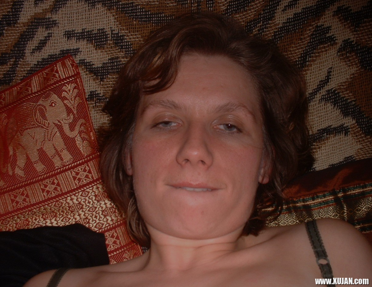 Amateur Homemade  Bitch Loves Black Cock - Photo #2649816