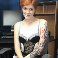 Cute Redhead Ava Little y ijnum e hin ynkeroj vra