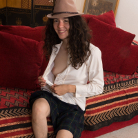 Sliki Smith y zhptum e ir nor glkharky ev hagusty