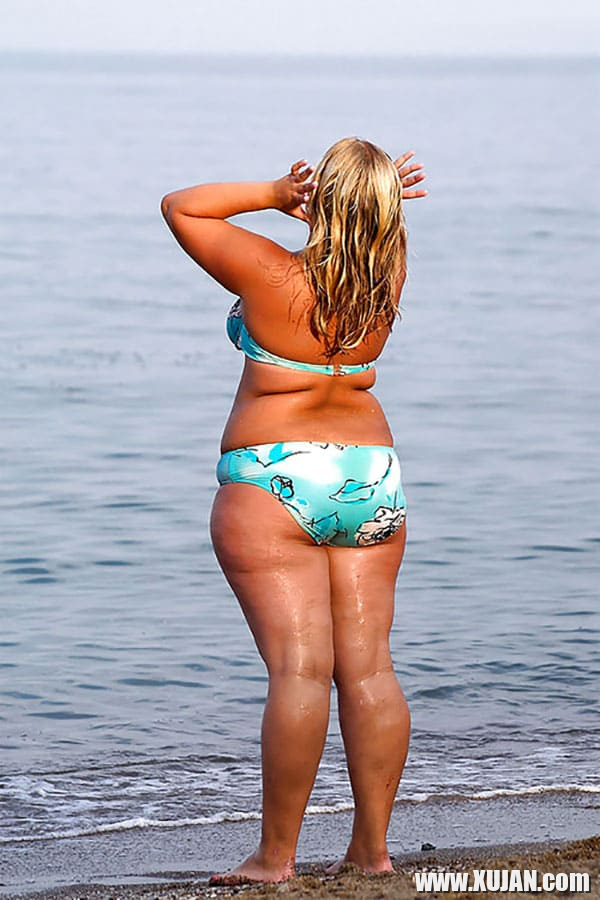 Big Girls XXL y Bikini um loghapum - Photo #2656311