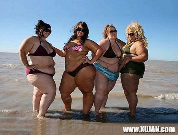 Big Girls XXL y Bikini um loghapum - Photo #2656313