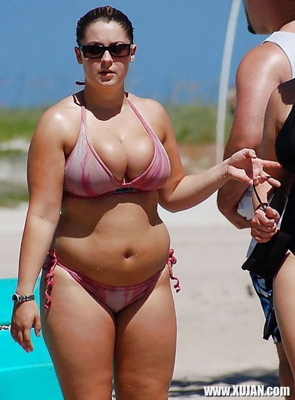 Big Girls XXL y Bikini um loghapum - Photo #2656314