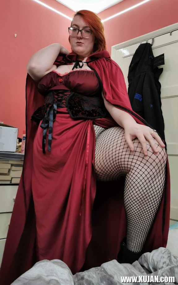 BBW Slutty Little Red - Photo #2657308