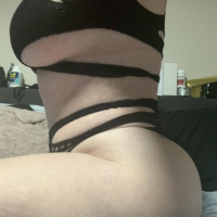 Streaming Little Slut