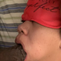 Titties ev anpuyt glukh