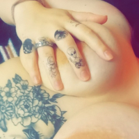 Lil hottie