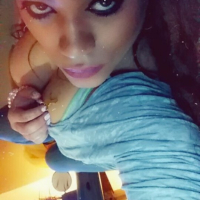 Snap chat me or pucy