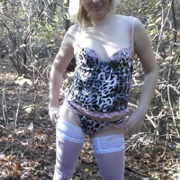 Blonde n bnutyan mej tstsets yndzaryutsi nerqnazgestov