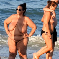 Charpy kin amusnu het hangstanum e nudistakan loghapum