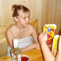 Drunk Bachelorette Party y rusakan saunayum