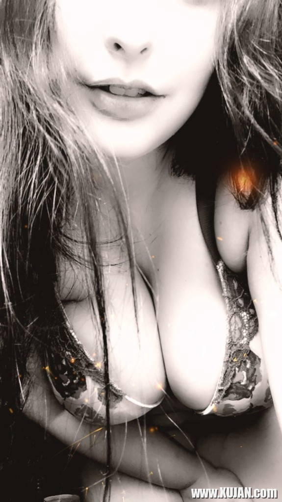 Slutty Milf Stoner - Photo #2674954