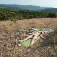 Ole Nina n dzernasharzhvum e drsum merk yogan