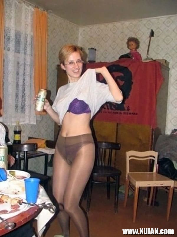 Porn Girls in schoarding tights - Photo #2677751