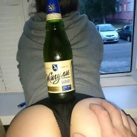 Harbats aghjiknerin klanman mej