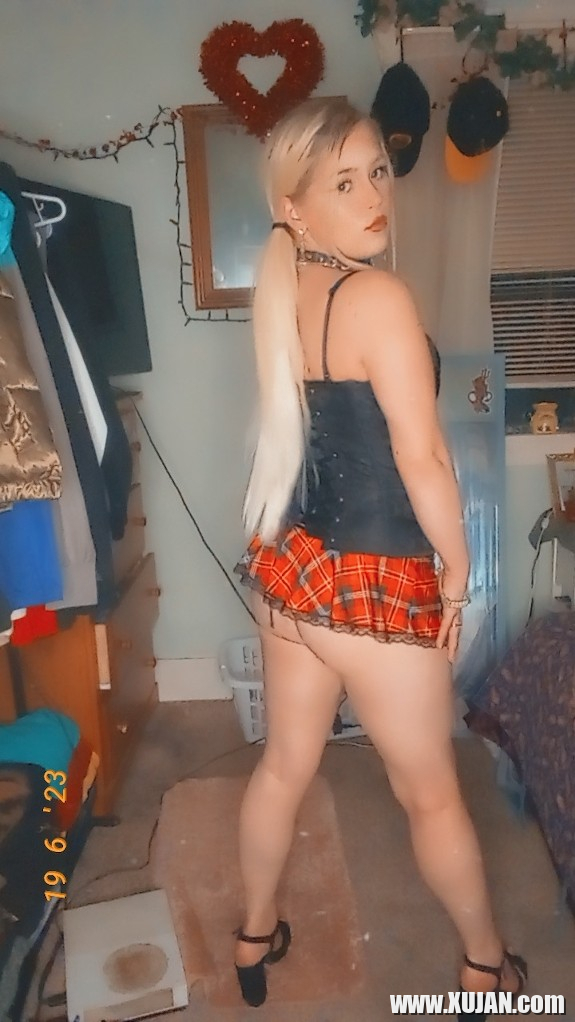 Egirl y surb che - Photo #2701410