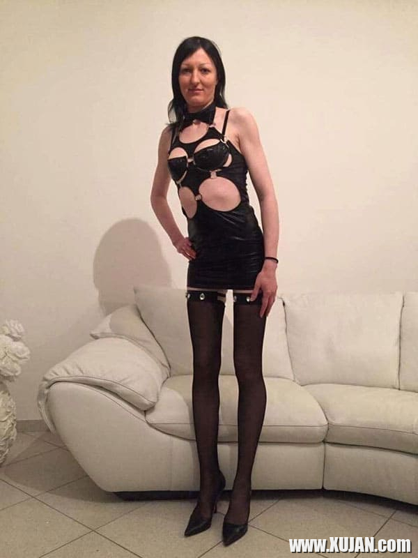 Erkar kiny kashve BDSM spitakeghenn ugharkets - Photo #2702690