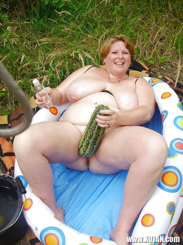 Fat amarayin bnakichy mghum e katvik Hefty Zucchini um - Photo #2704053