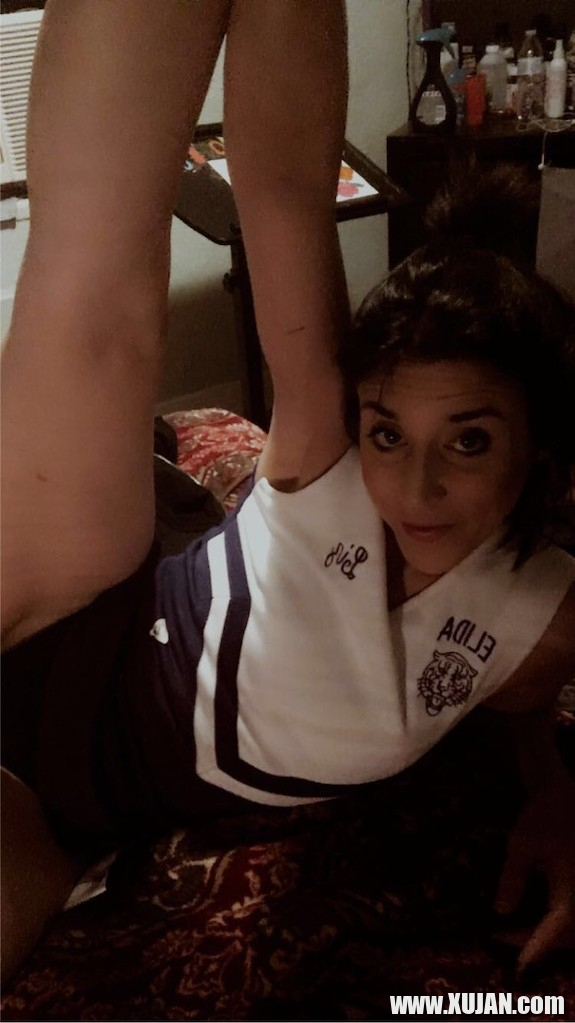 Charachchi Cheerleader - Photo #2707165