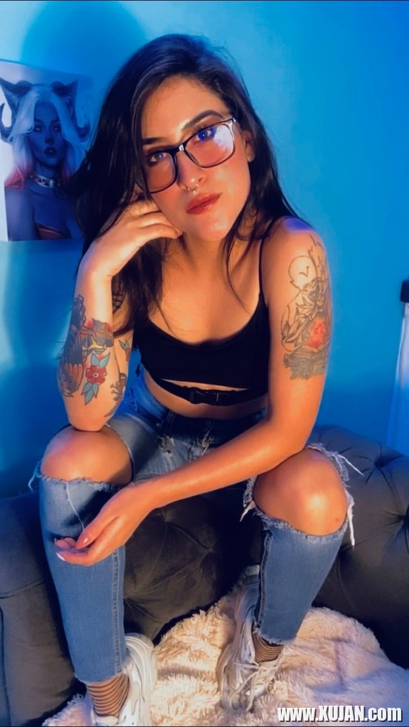 Instagram Madeleinemorales - Photo #2707623