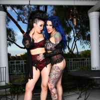 Jenevieve Hexxx and Masiumi Max pose together for the first time