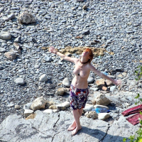 Kinky Redhead y sirum e oghetuyqnchman hamar nayel ayl kanants