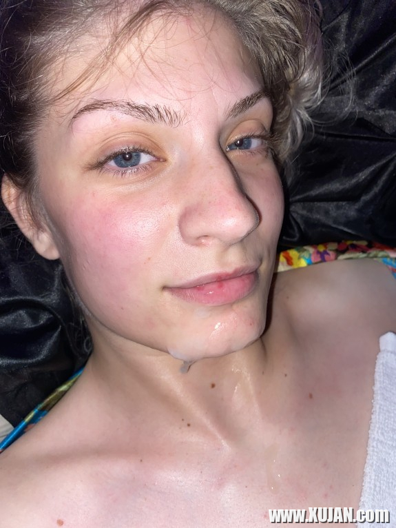 Cumshot Demqi - Photo #2713965