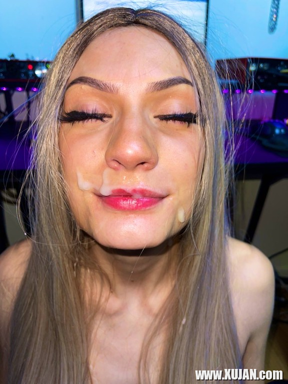 Cumshot Demqi - Photo #2713975