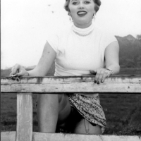 1960 akanner Clad Cuties Show Show Hairy pucy