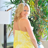 Jessica Yellow and blue