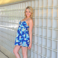 Jessica Yellow and blue