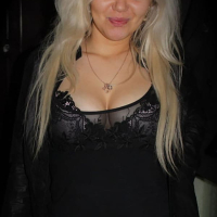 Busty shek pucnery nstats en zugarani vra