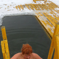 Dzmerayin loghanal merk nudistnery antsqi mej