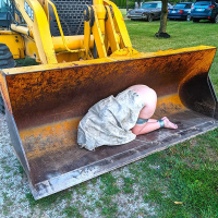 Traktori varvordi merk kiny