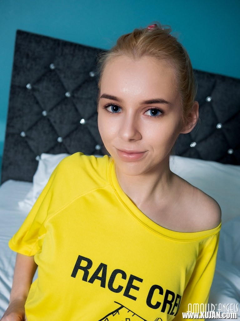 Cutie geghetsik booty - Photo #2749850