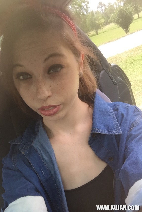 Selfie Addict Ill sharunakeq avelatsnel ays meky - Photo #2751280