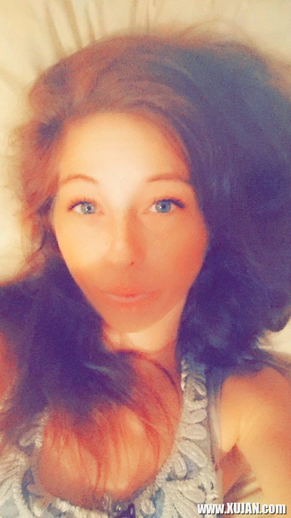 Selfie Addict Ill sharunakeq avelatsnel ays meky - Photo #2751282