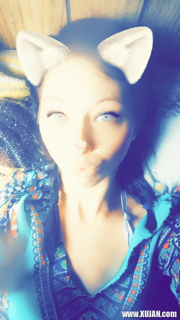 Selfie Addict Ill sharunakeq avelatsnel ays meky - Photo #2751294