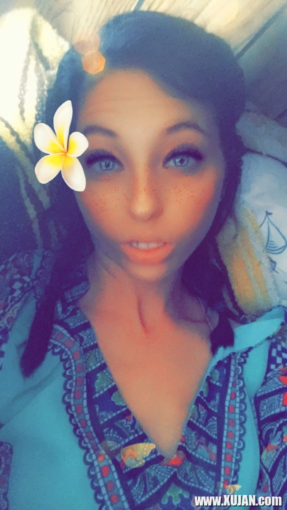 Selfie Addict Ill sharunakeq avelatsnel ays meky - Photo #2751296