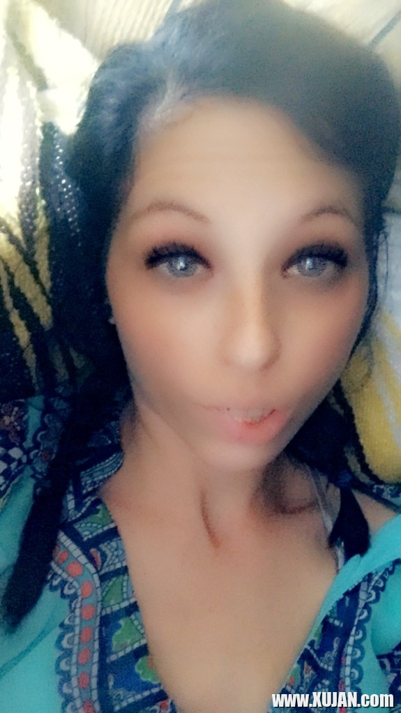 Selfie Addict Ill sharunakeq avelatsnel ays meky - Photo #2751297
