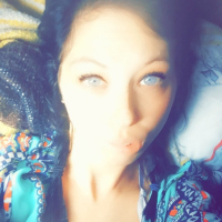Selfie Addict Ill sharunakeq avelatsnel ays meky