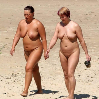 Nudist yntaniqnery loghapum arevayruq en ev lusankarel merk