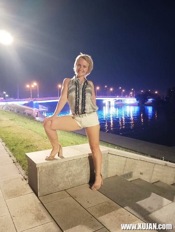 Kiny gnum e qaghaqi loghap mini bikinium - Photo #2755677