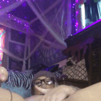 Kitten y khaghum e ir pci het