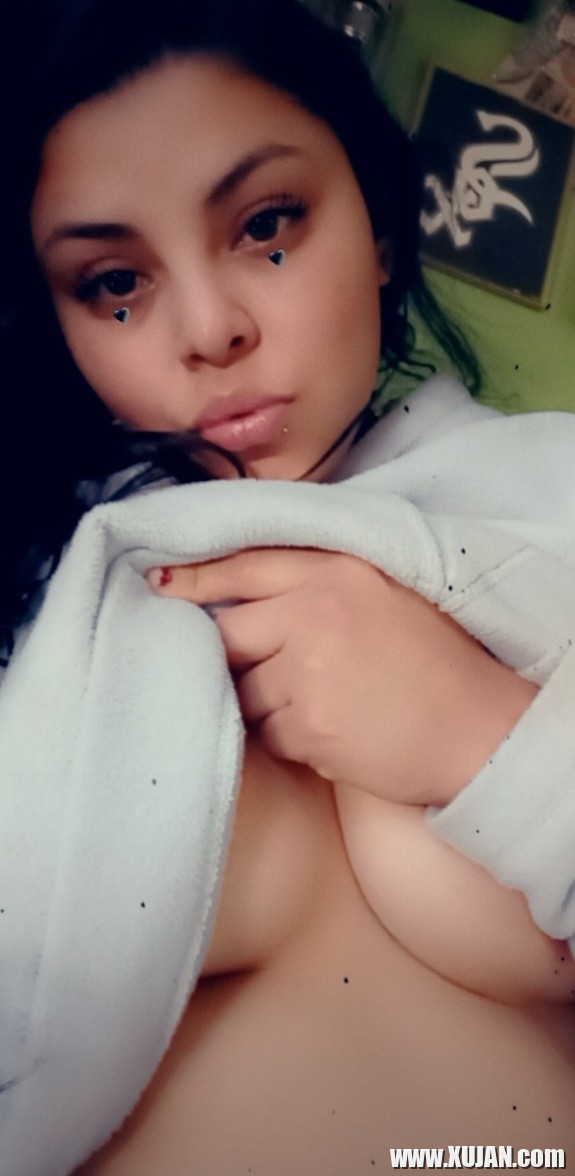 Nor pirsing ov ays seqsual latina minet e - Photo #2759630