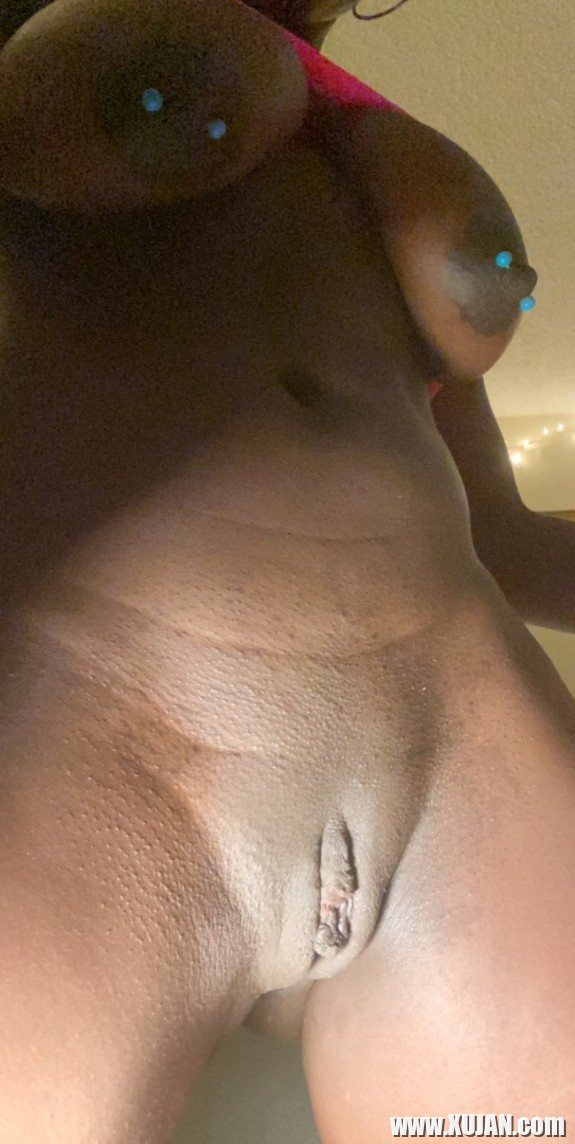 Coco Godss Bod - Photo #2765244