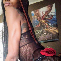 Nerqnazgestov eghjyur ev erotik Petite Ebony Ebony College usanogh