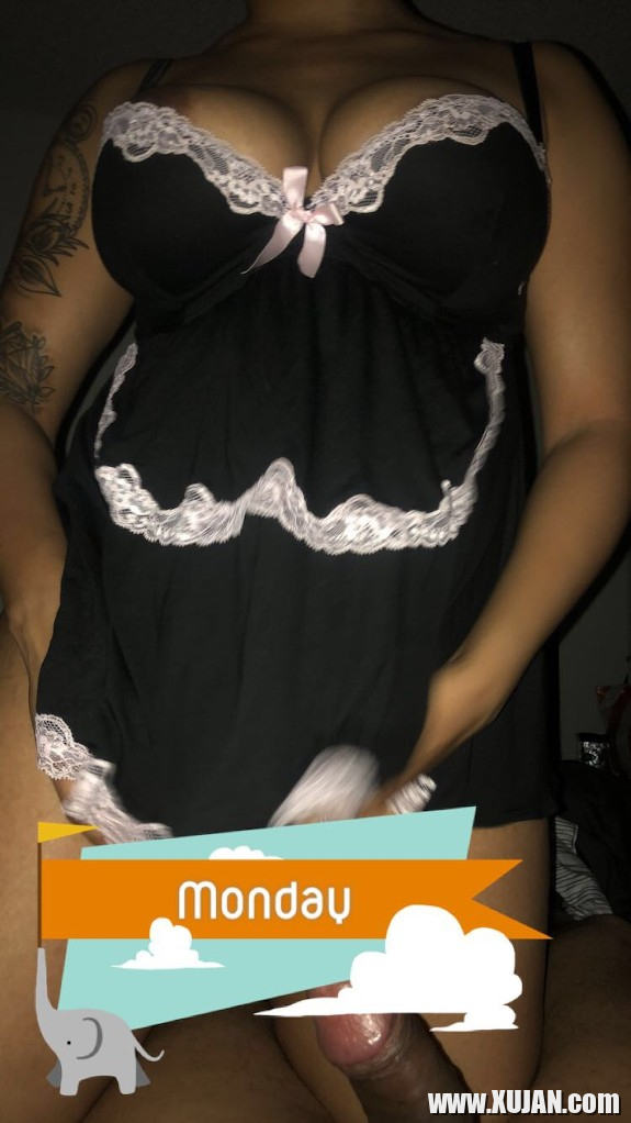 Sexy pucy n tits pic - Photo #2775307