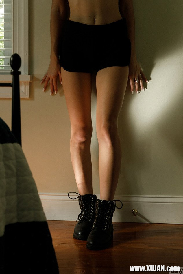 Carmen Rae knows you will love her slim young Body - Photo #2784087